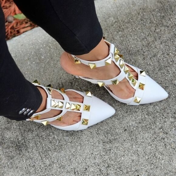 Women's White Rockstud Ankle Strap Pump - Picture 3 of 6